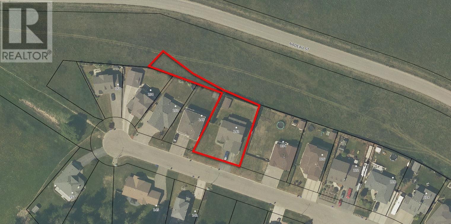 142 LOWE STREET, Quesnel