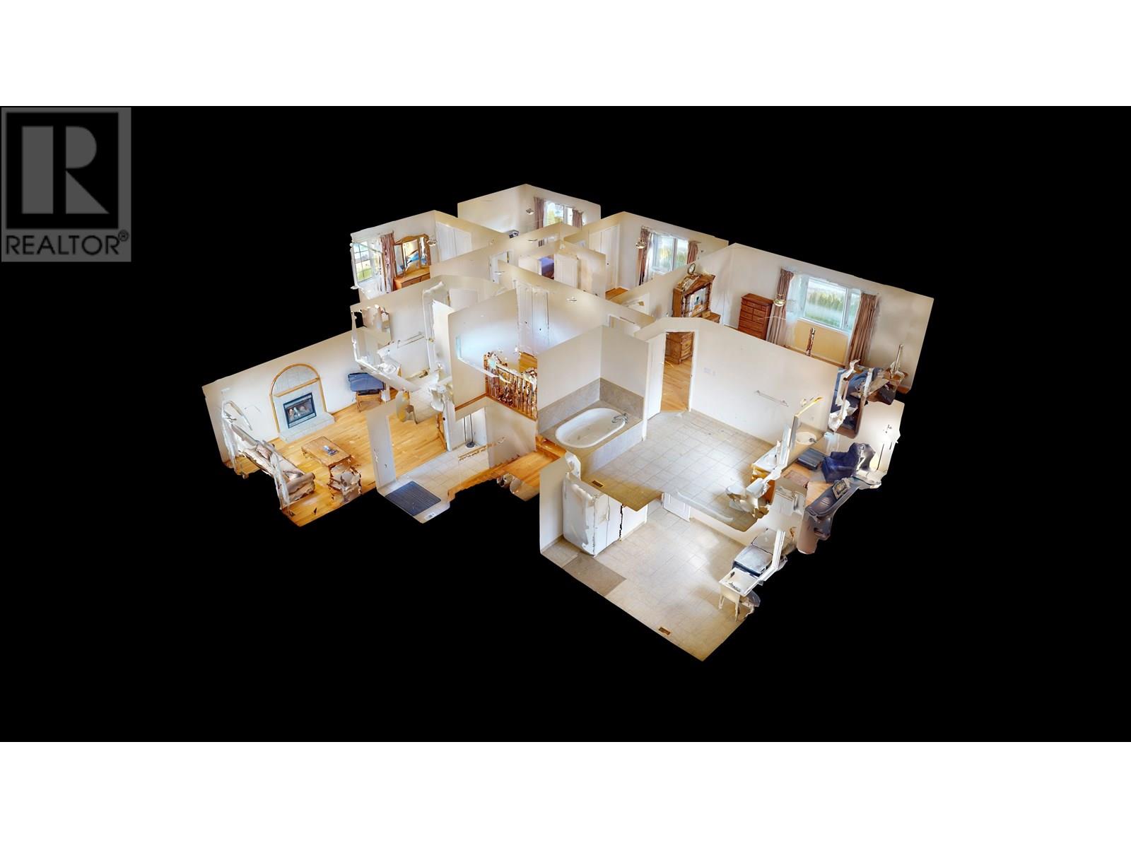 142 LOWE STREET, Quesnel