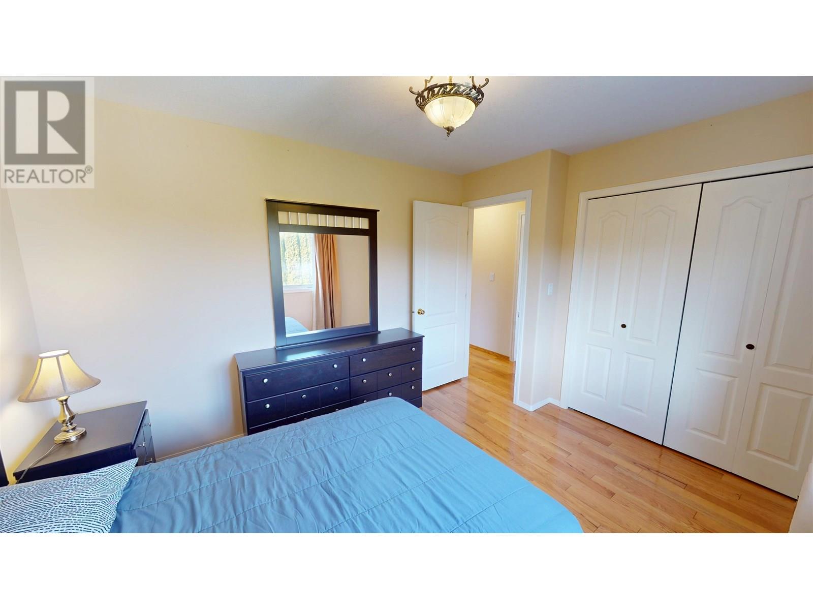 142 LOWE STREET, Quesnel