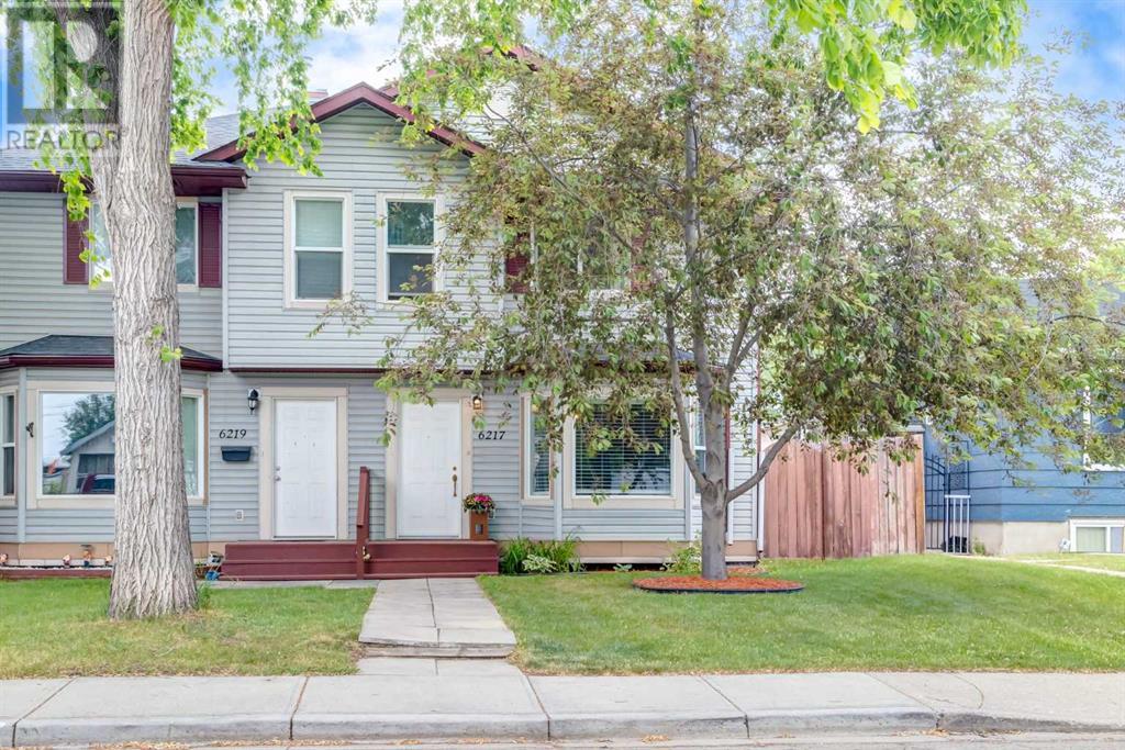 6217 18A Street SE, Calgary, Alberta