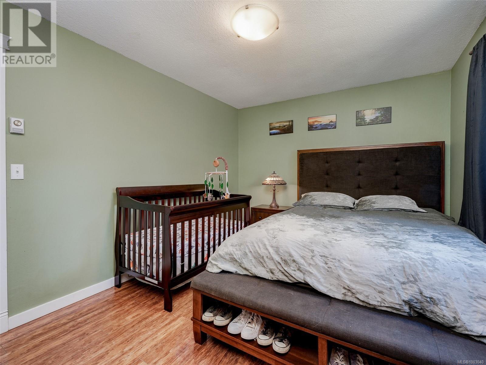 2670 Claude Rd, Langford