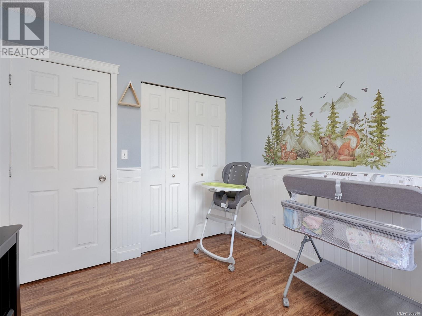 2670 Claude Rd, Langford