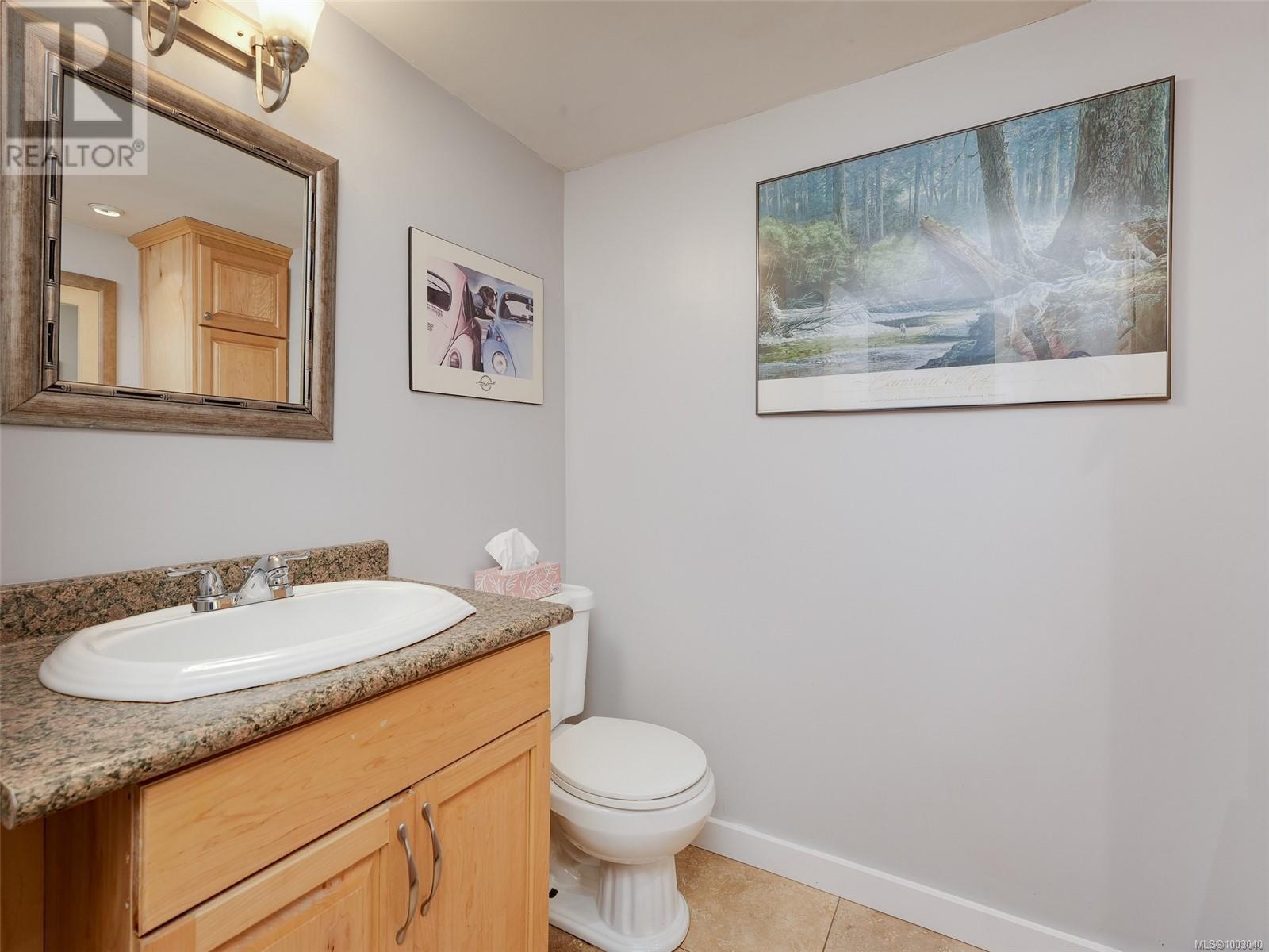 2670 Claude Rd, Langford