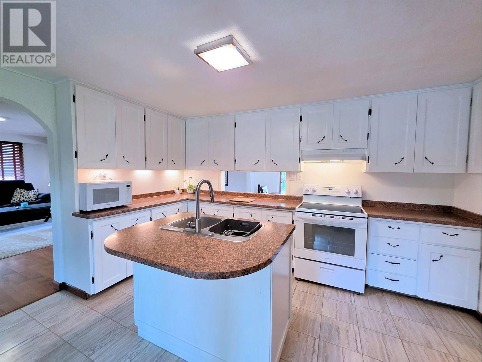 Photo 7 of 14940 Robinson Road, Prince George BC