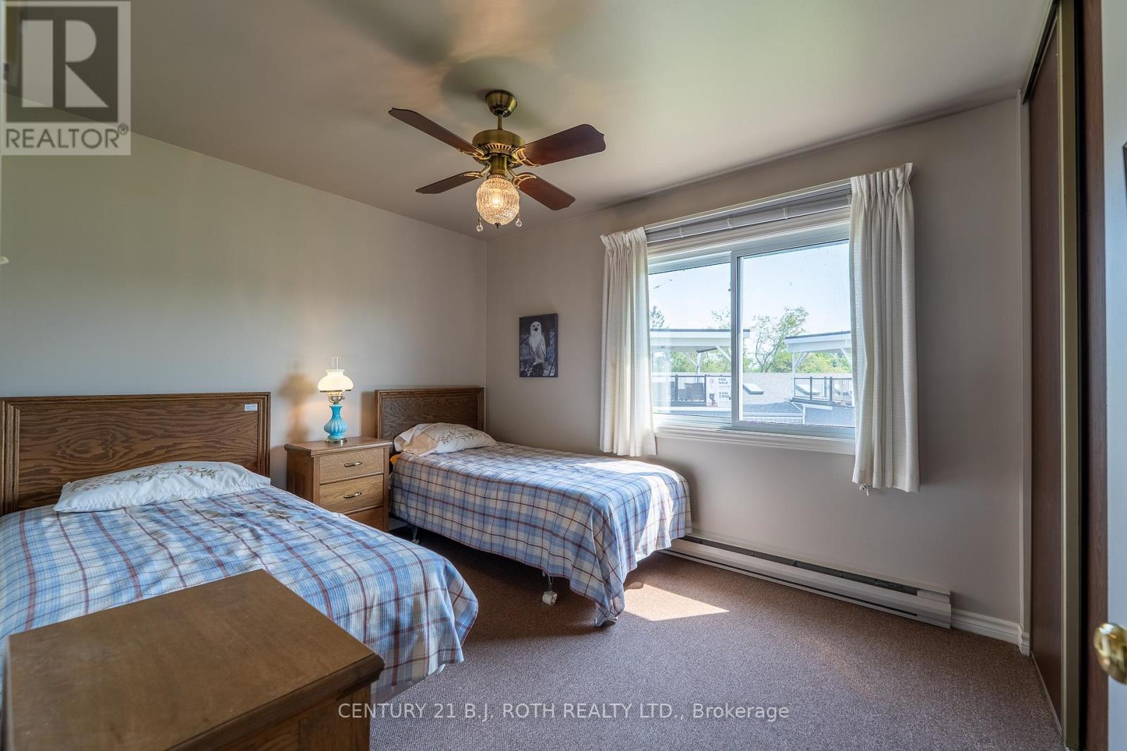 Photo 13 of 26 1 Paradise Boulevard, Ramara ON