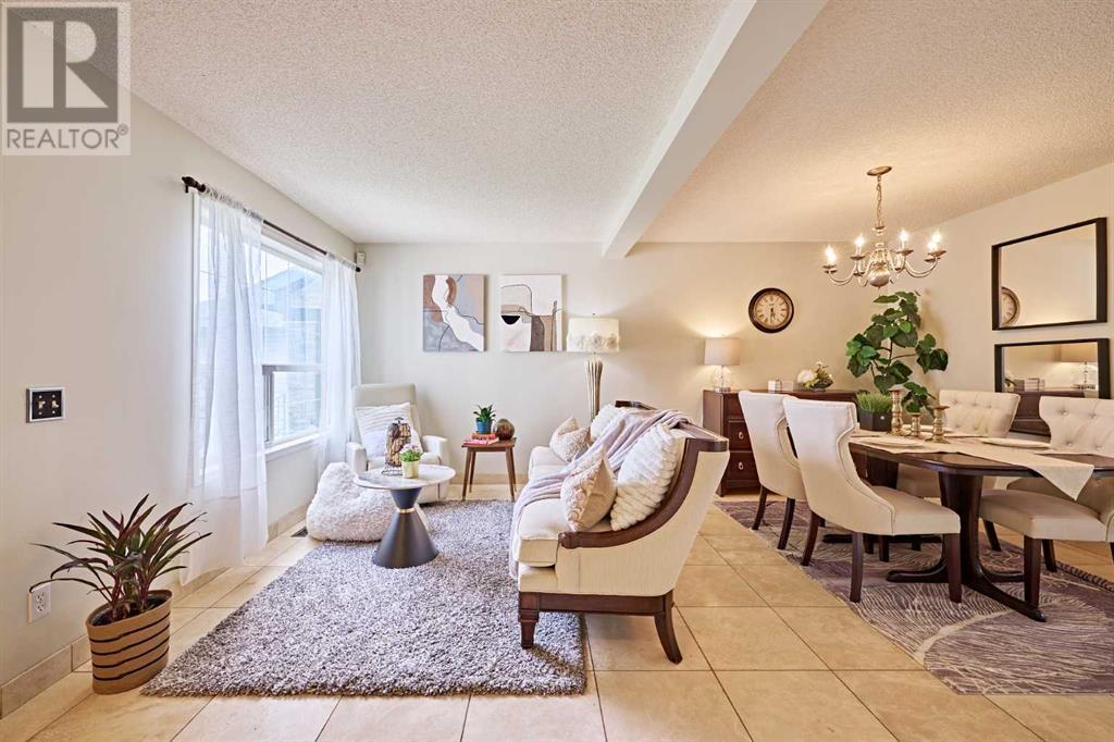 Single Family House for Sale in  Citadel Ridge Close NW Citadel Calgary 