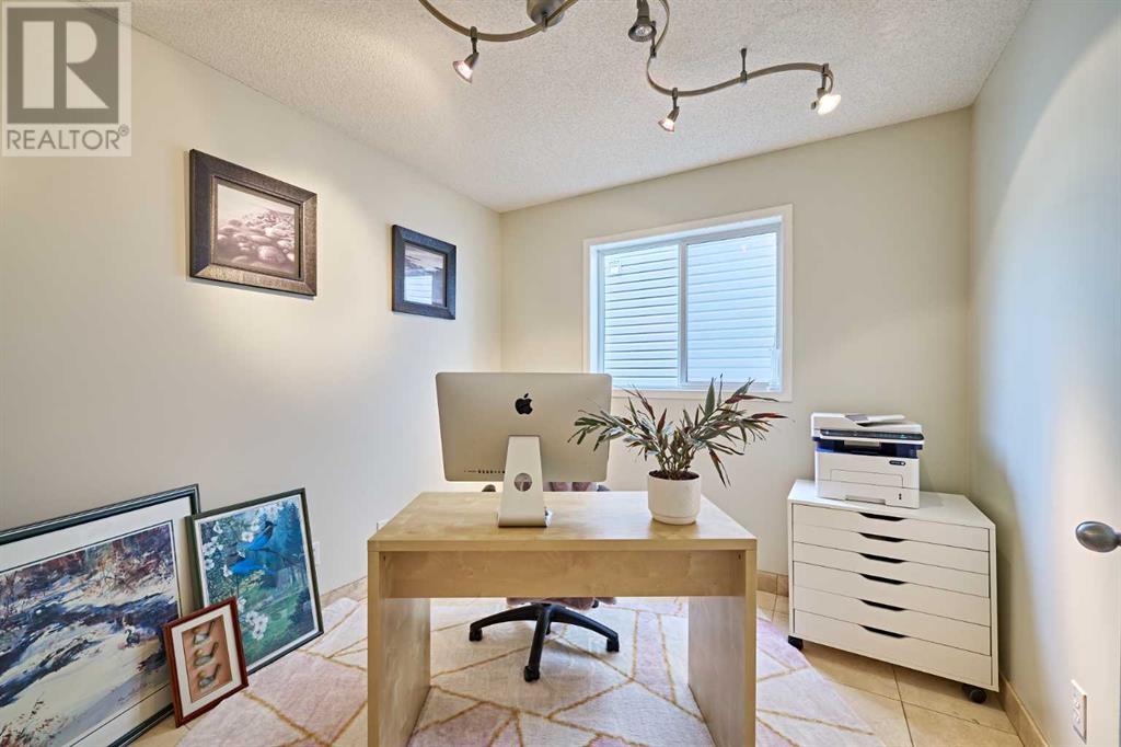 Single Family House for Sale in  Citadel Ridge Close NW Citadel Calgary 