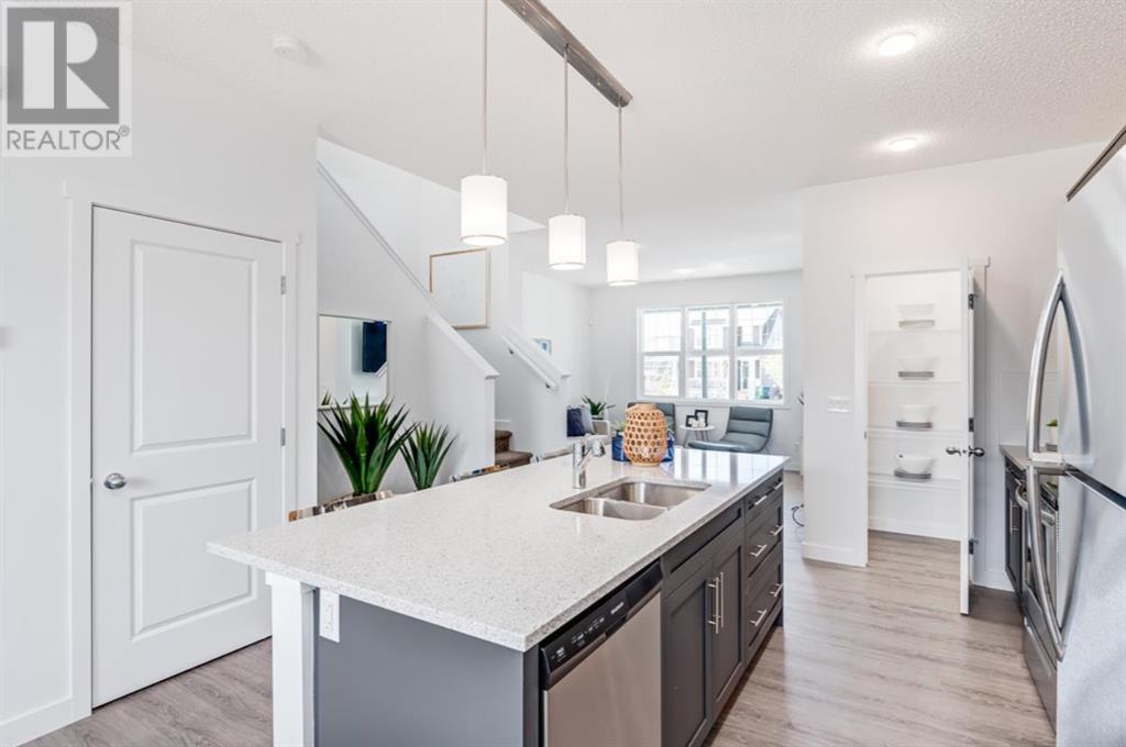 Single Family House for Sale in  Rangeview Way SE Rangeview Calgary 