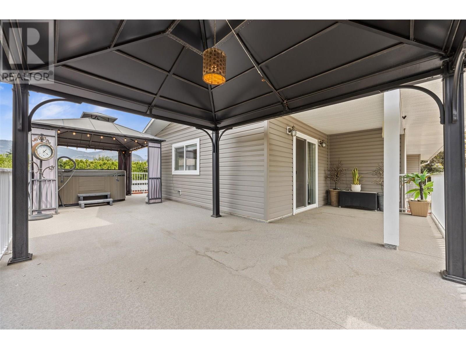  645 Mark Road, Kelowna