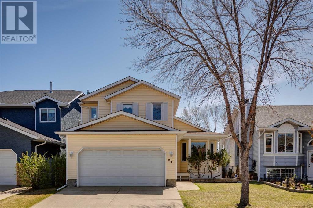 29 Riverside Circle SE, Calgary, Alberta
