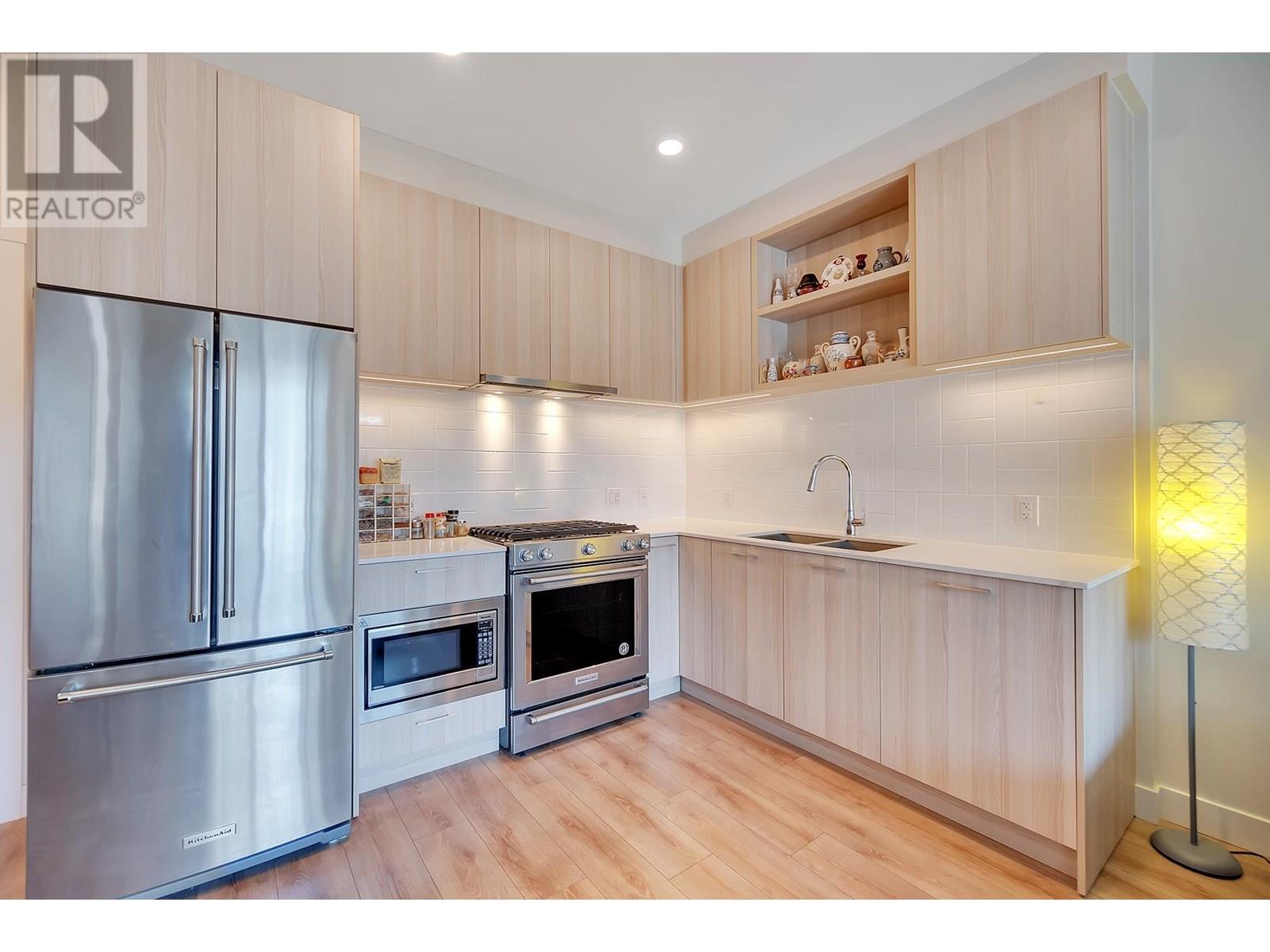 Photo 11 of 620 721 Anskar Court, Coquitlam BC