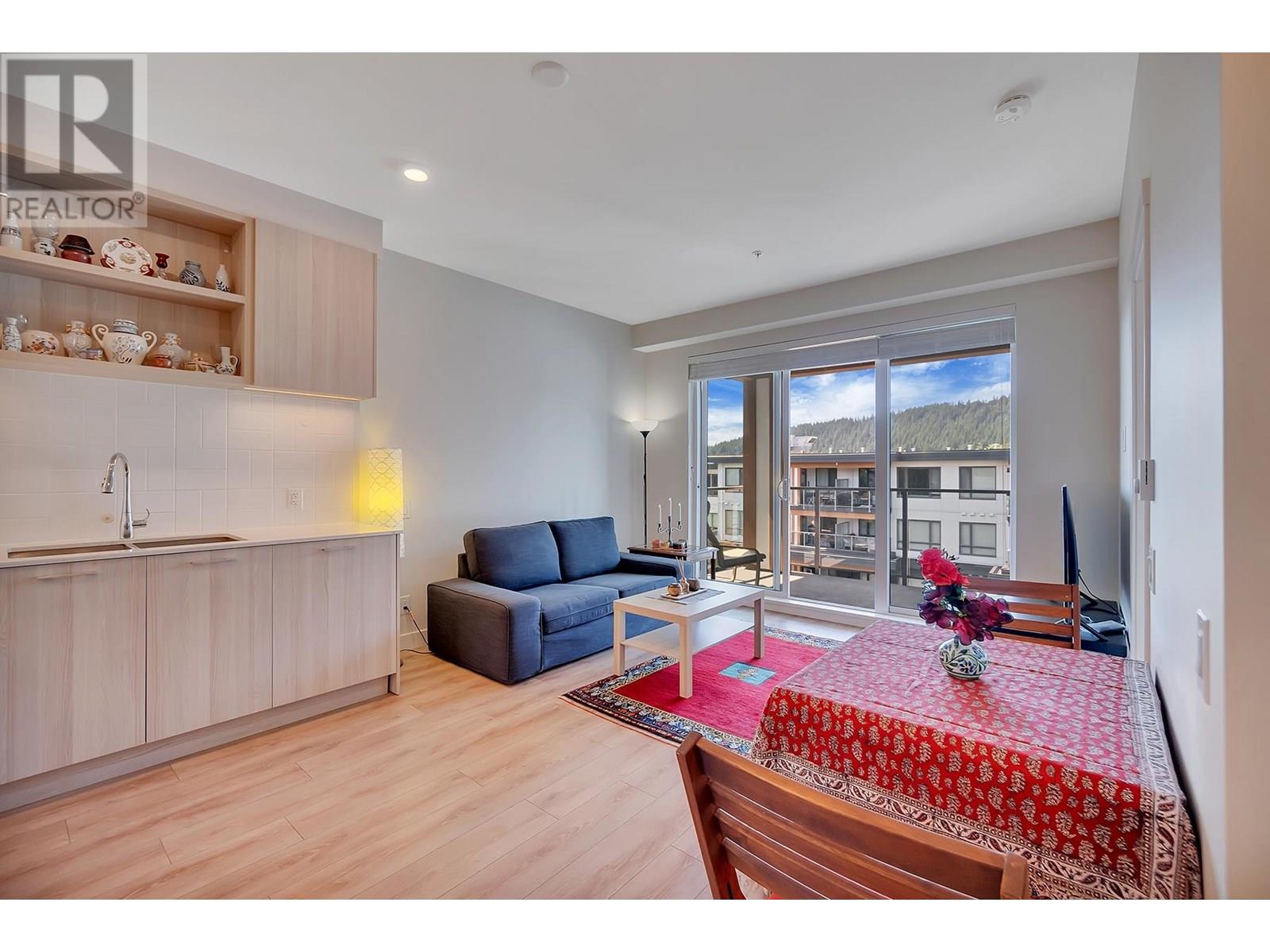 Photo 4 of 620 721 Anskar Court, Coquitlam BC