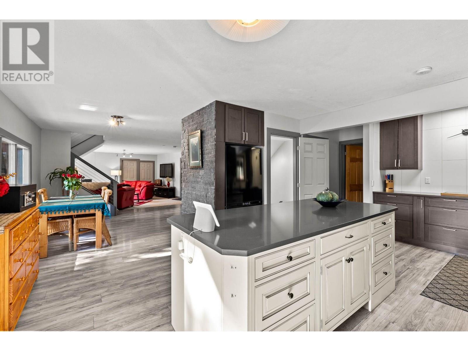 2486 HEFFLEY-LOUIS CREEK ROAD - 9