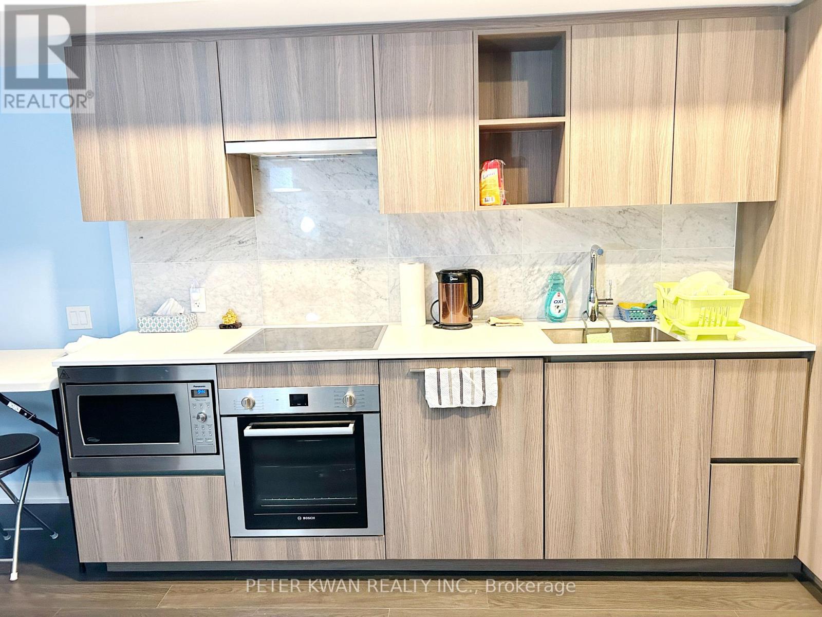 Photo 24 of 1007 19 Bathurst Street, Toronto ON