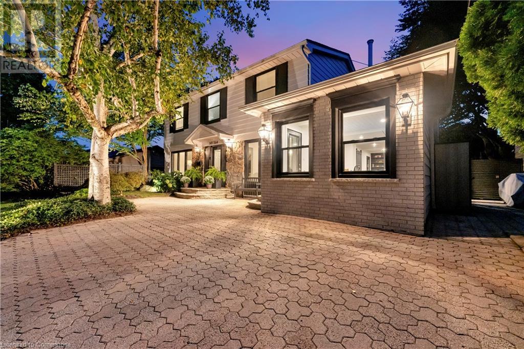 Photo 15 of 564 Rosedale Crescent, Burlington ON