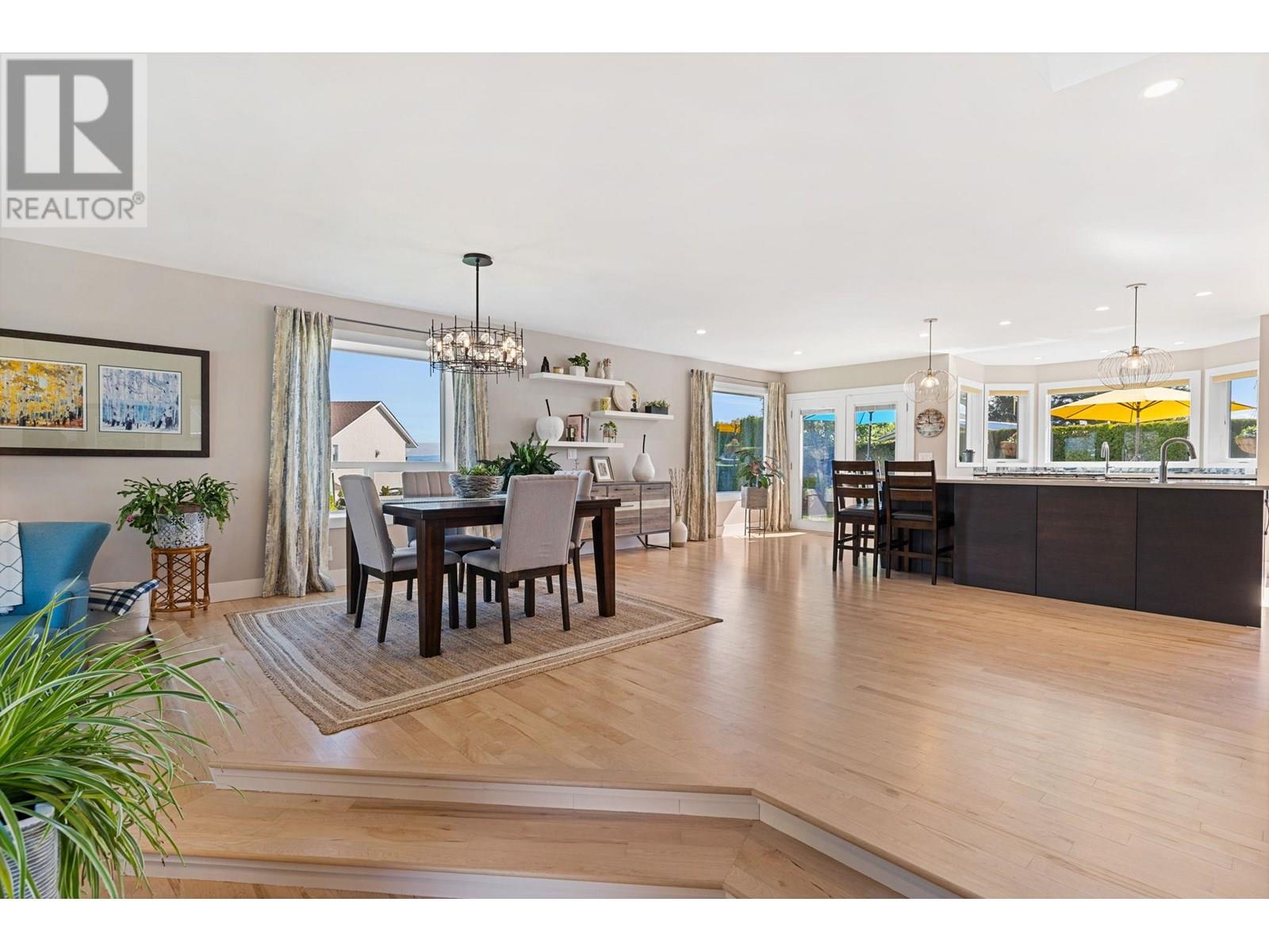 Photo 10 of 2663 Paula Road, West Kelowna BC
