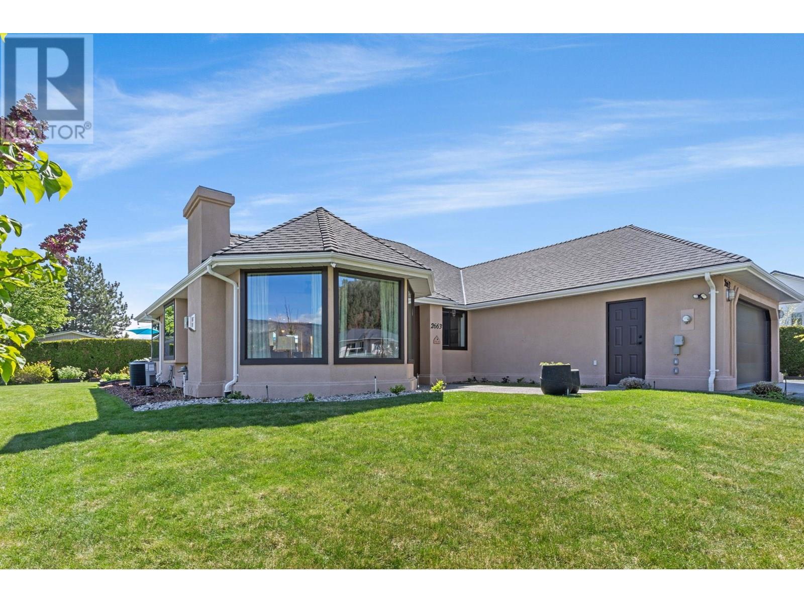 Photo 5 of 2663 Paula Road, West Kelowna BC