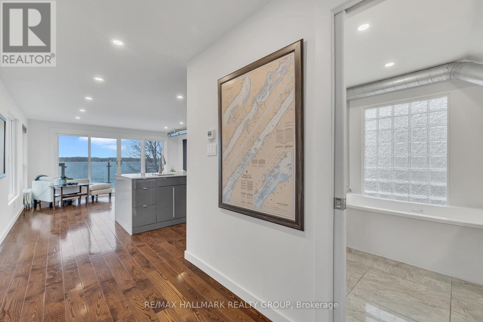Photo 12 of 197 Brockmere Cliff Road, Elizabethtownkitley ON