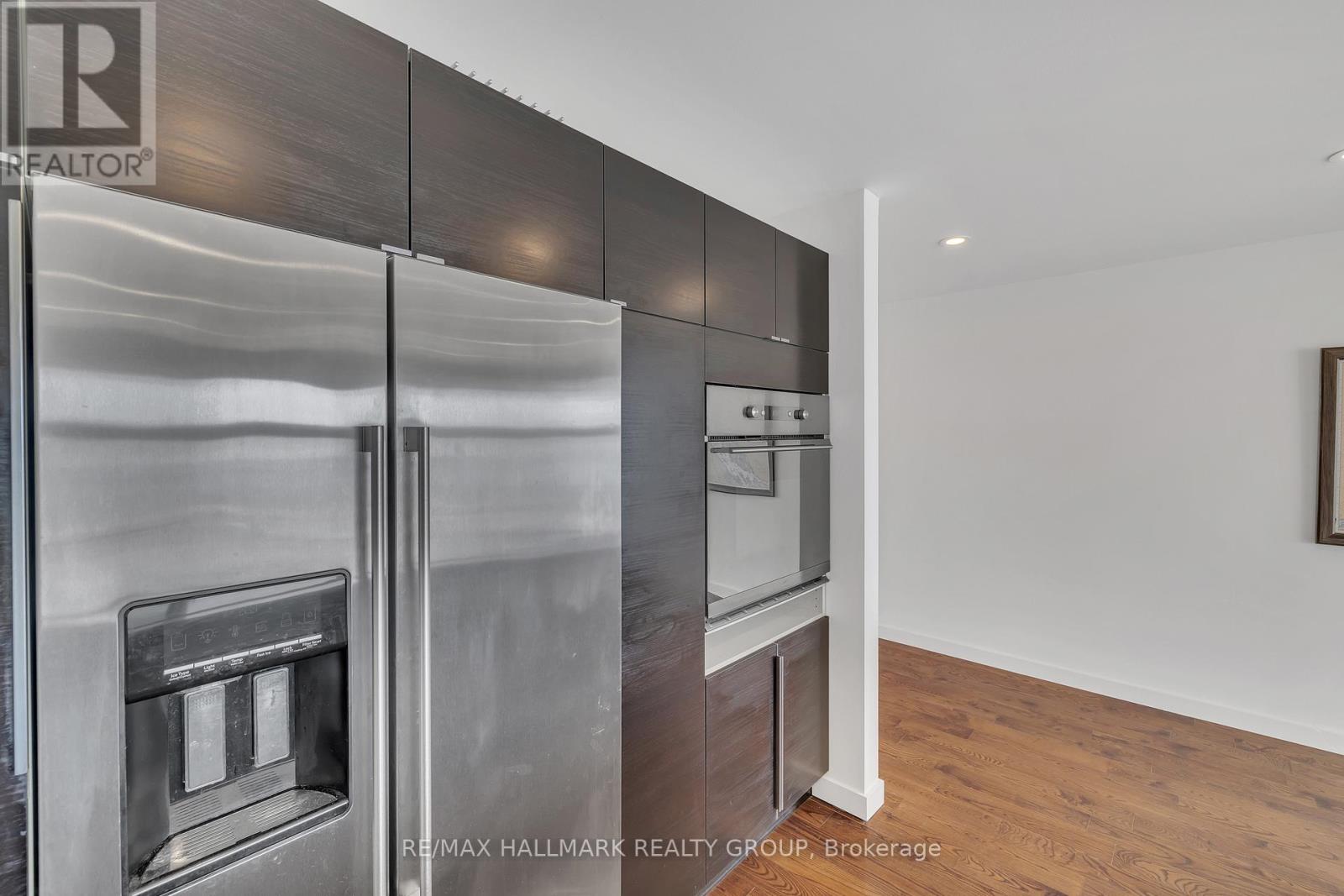 Photo 3 of 197 Brockmere Cliff Road, Elizabethtownkitley ON