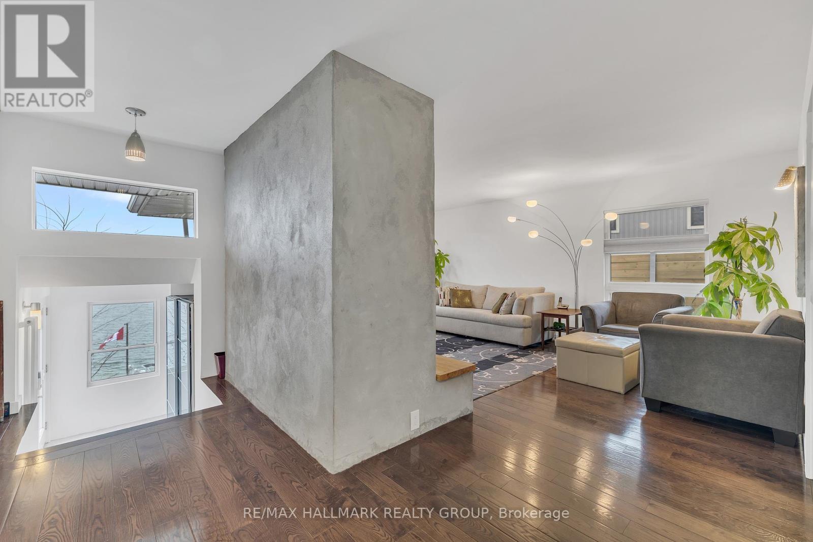 Photo 36 of 197 Brockmere Cliff Road, Elizabethtownkitley ON