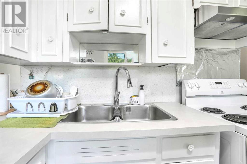 Single Family House Bungalow for Sale in   Street SE Southview Calgary 