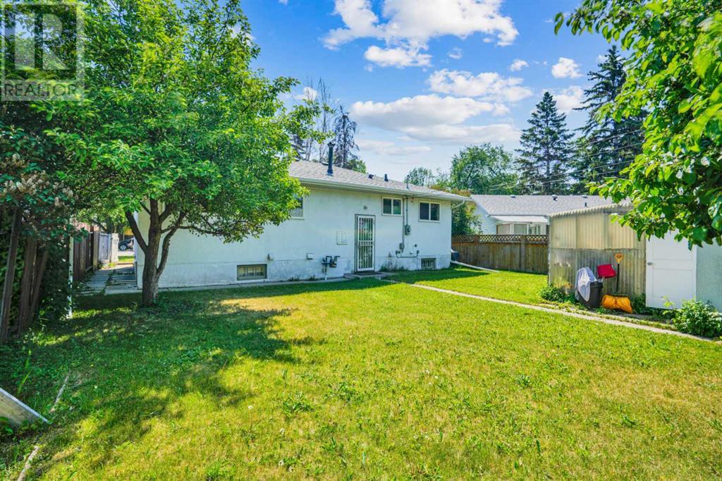 Single Family House Bungalow for Sale in   Street SE Southview Calgary 