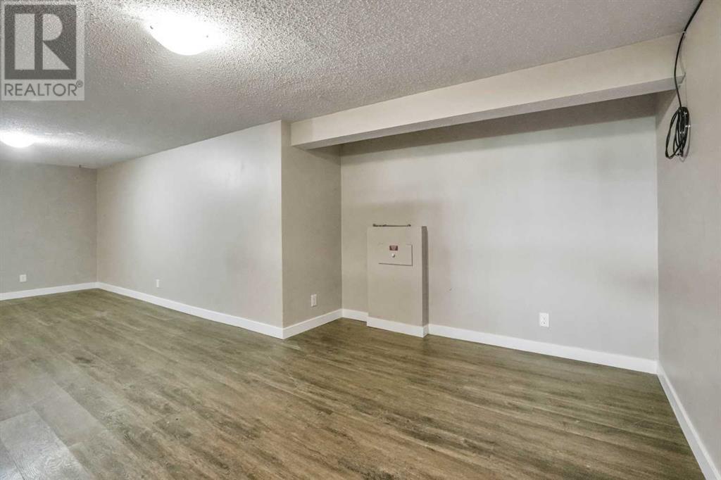 Single Family House Bungalow for Sale in   Street SE Southview Calgary 