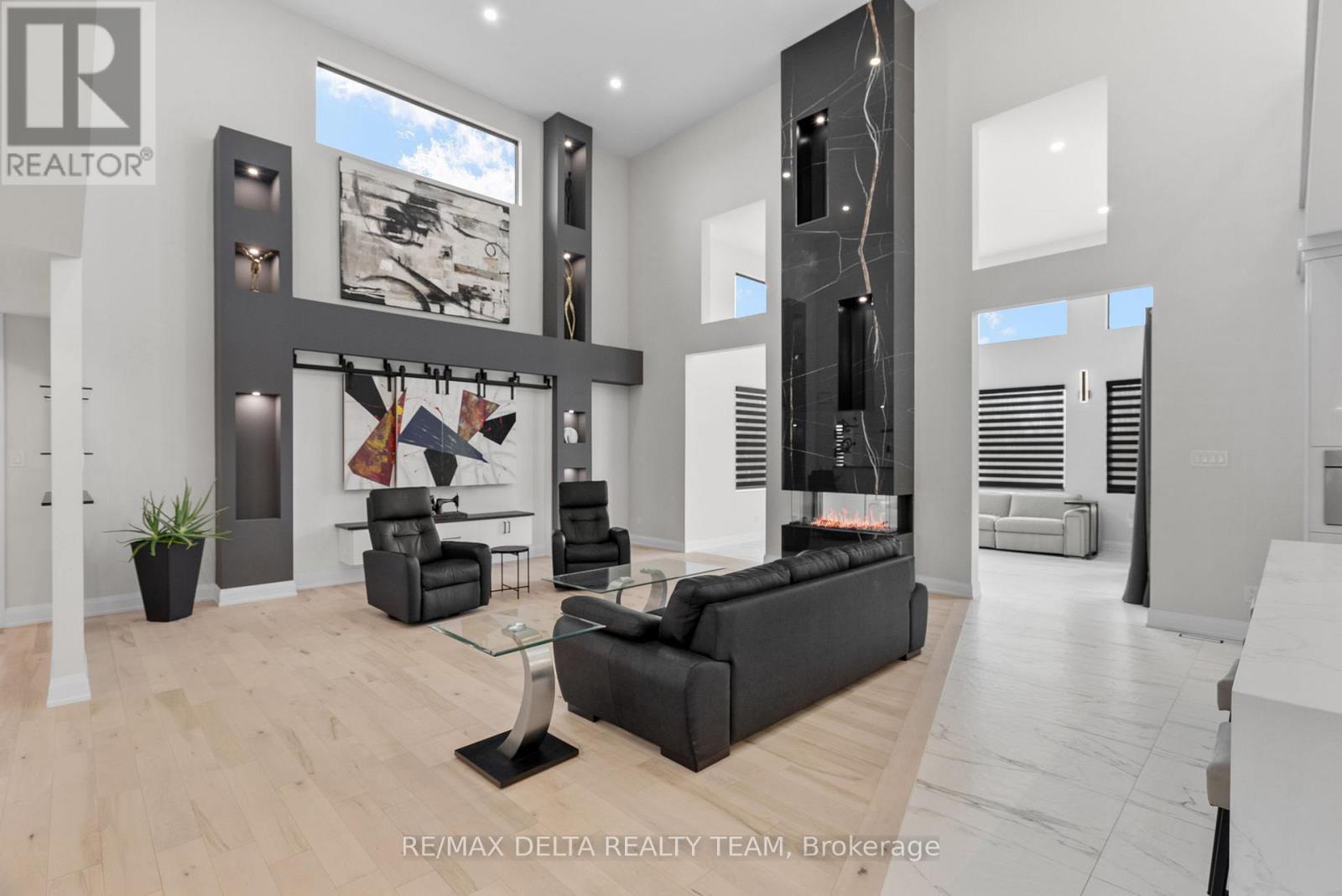 Photo 1 of 663 Ballycastle Crescent, Ottawa ON