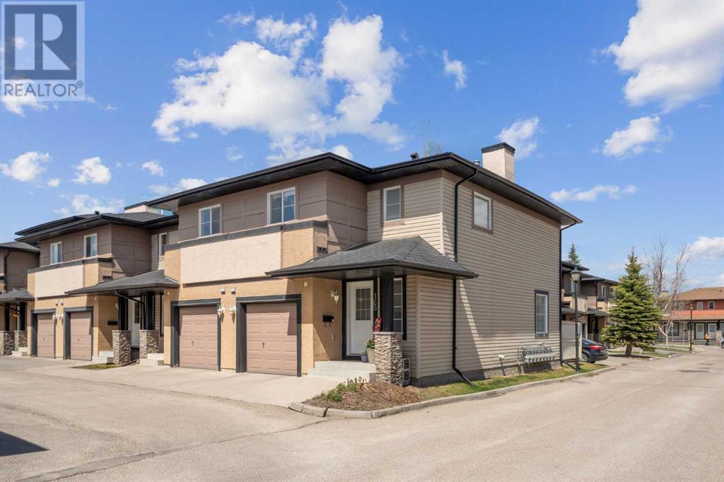 165 Eversyde Common SW, Calgary, Alberta