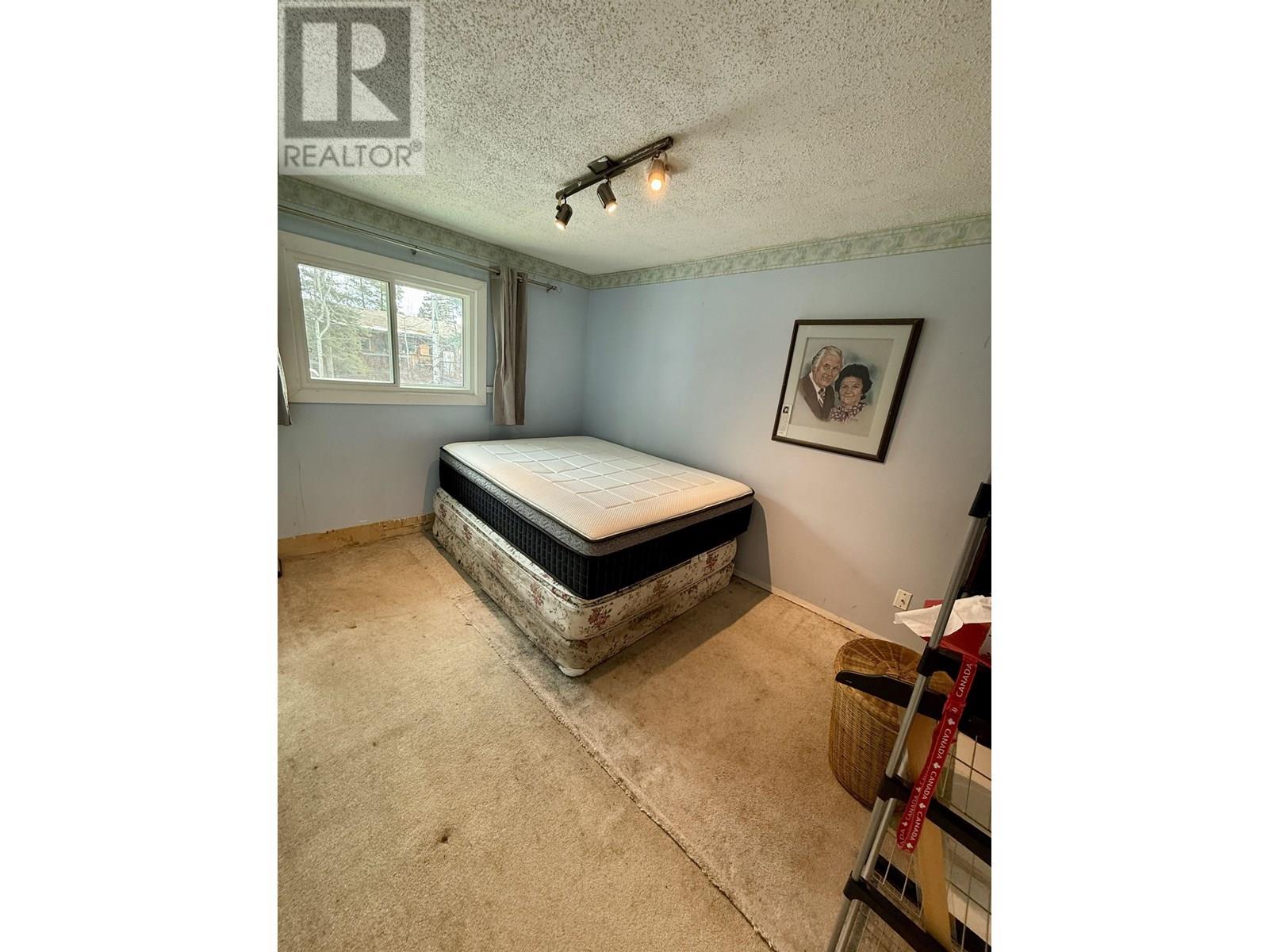 Photo 2 of 7366 Tony Road, Prince George BC