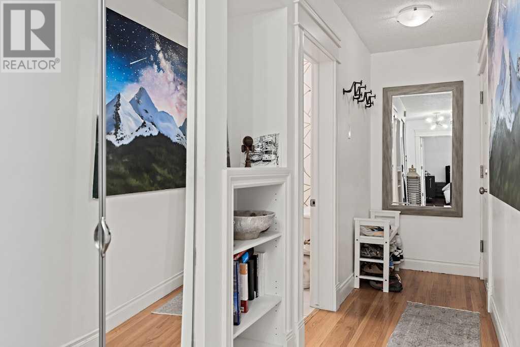 Single Family House for Sale in    Street SW Britannia Calgary 