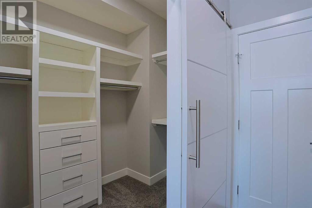 Single Family House for Sale in   Avenue NW Capitol Hill Calgary 