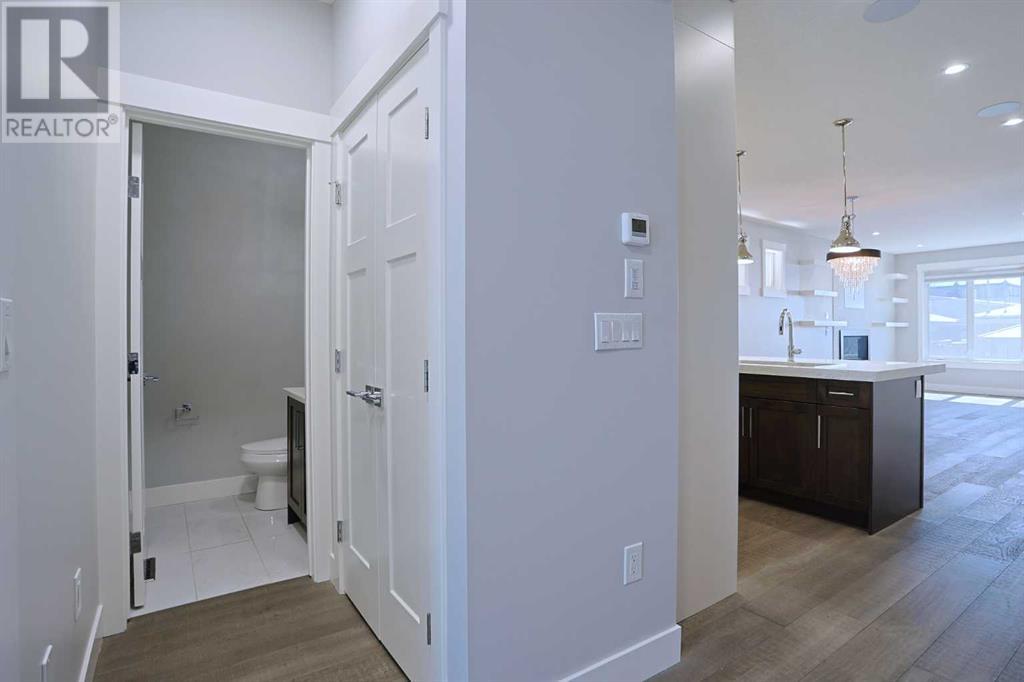 Single Family House for Sale in   Avenue NW Capitol Hill Calgary 