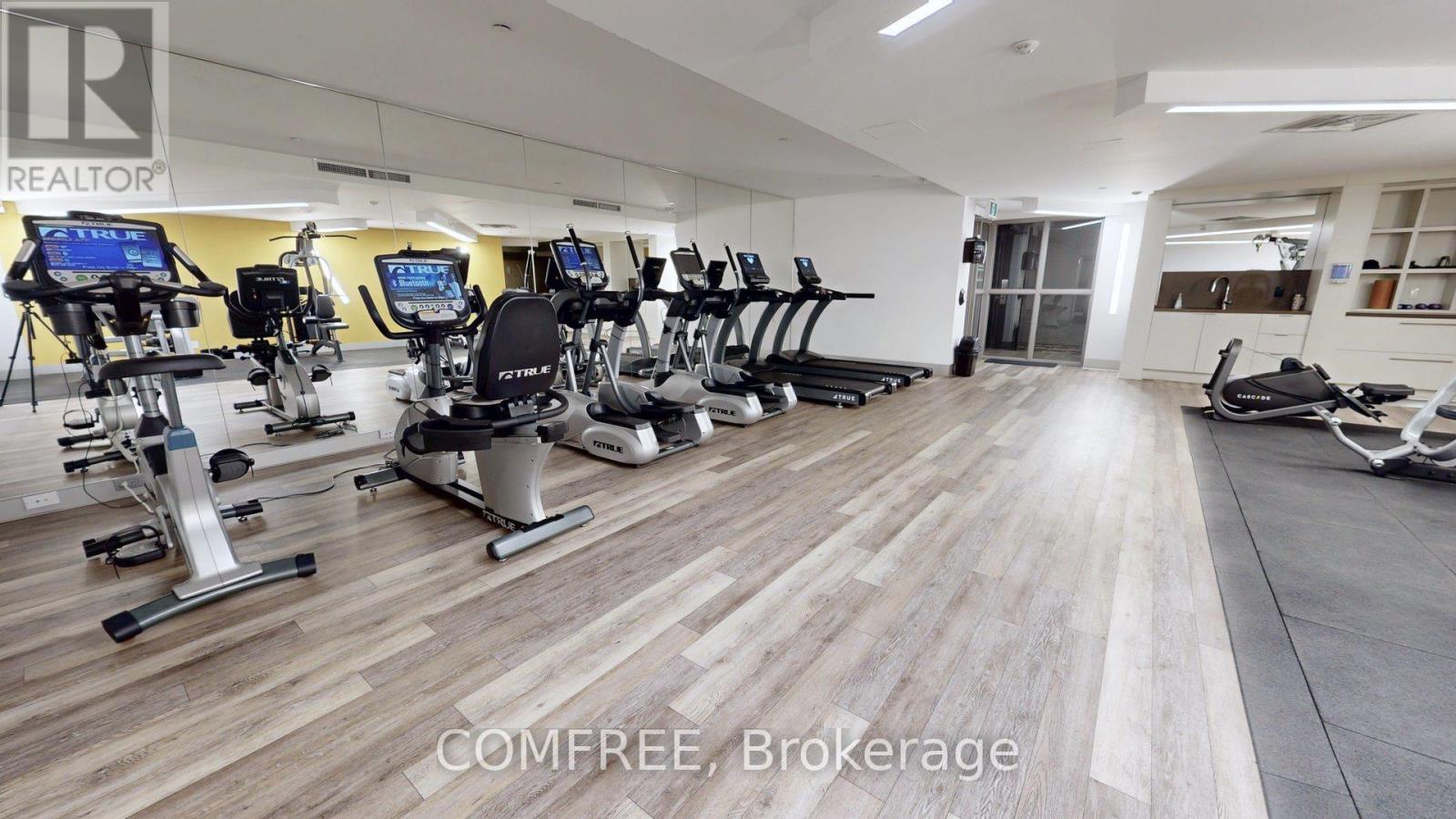 Photo 14 of 606 485 Richmond Road, Ottawa ON