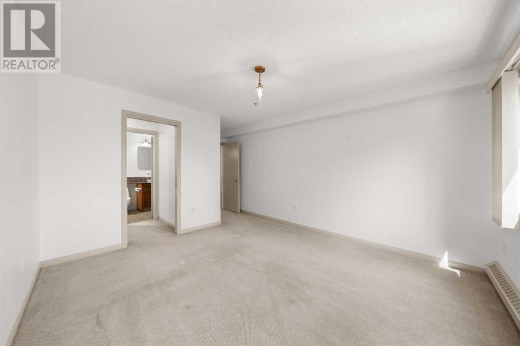 Single Family House for Sale in   Kingsmere Crescent SW Kingsland Calgary 