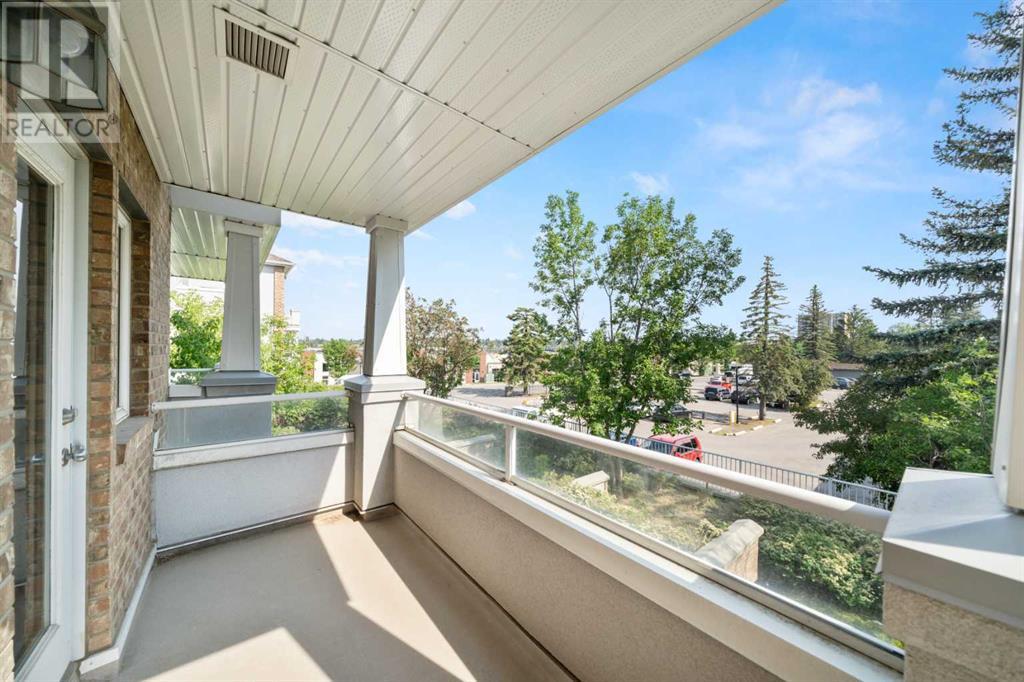 Single Family House for Sale in   Kingsmere Crescent SW Kingsland Calgary 