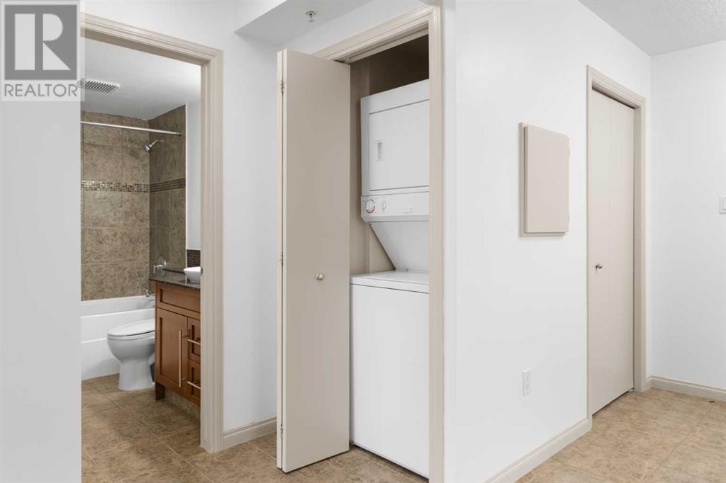 Single Family House for Sale in   Kingsmere Crescent SW Kingsland Calgary 