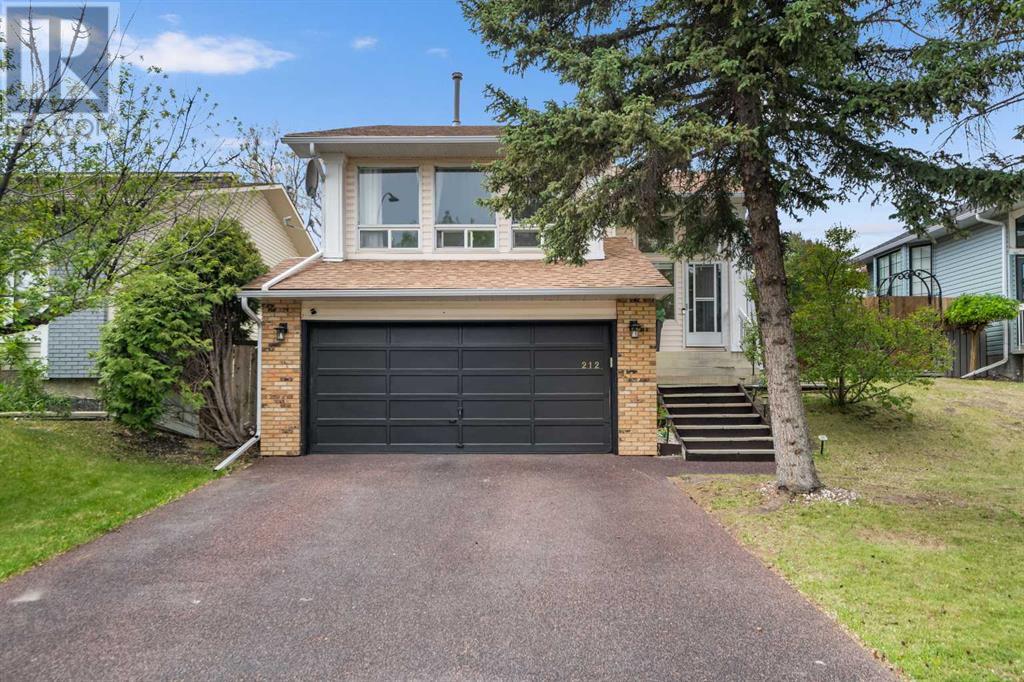 212 Woodbine Boulevard SW, Calgary, Alberta