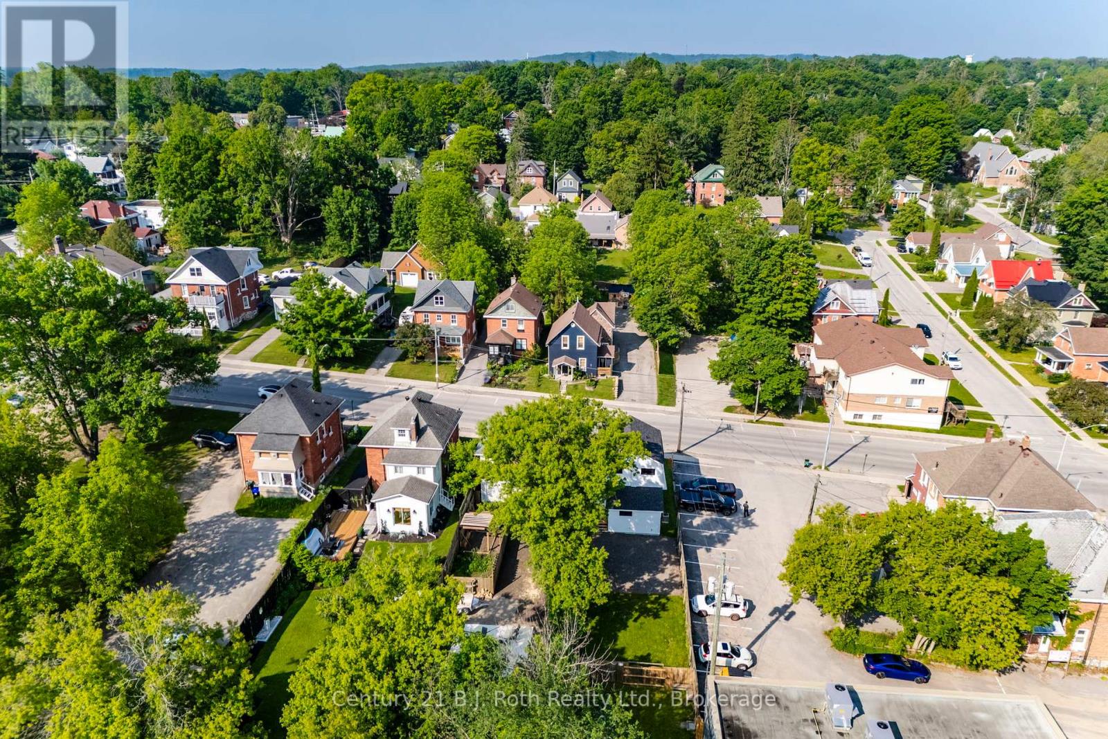 Photo 37 of 339 First Street W, Midland ON