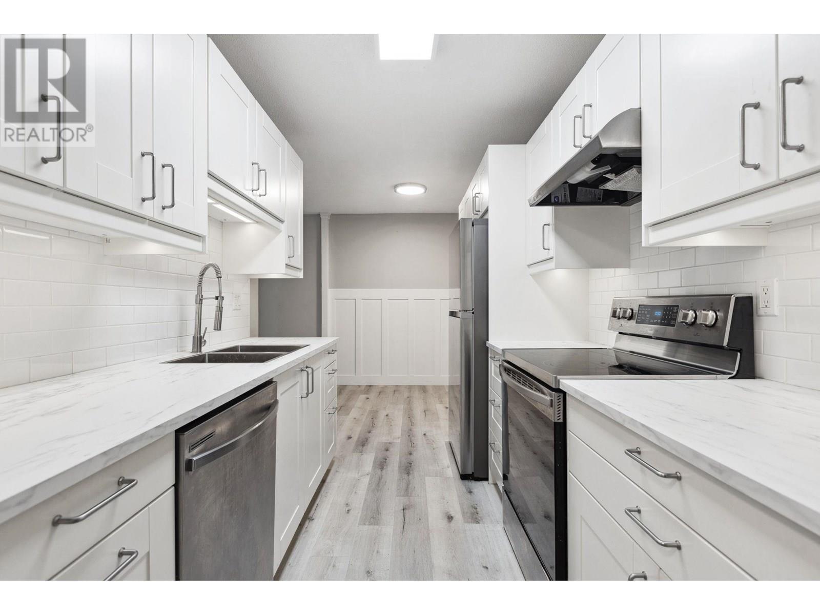 #110-4926 48 Avenue, Ladner