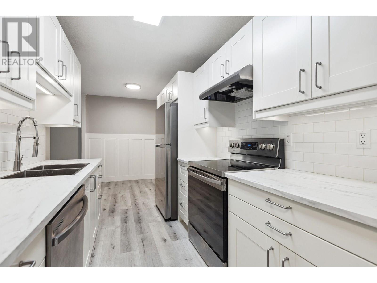 #110-4926 48 Avenue, Ladner