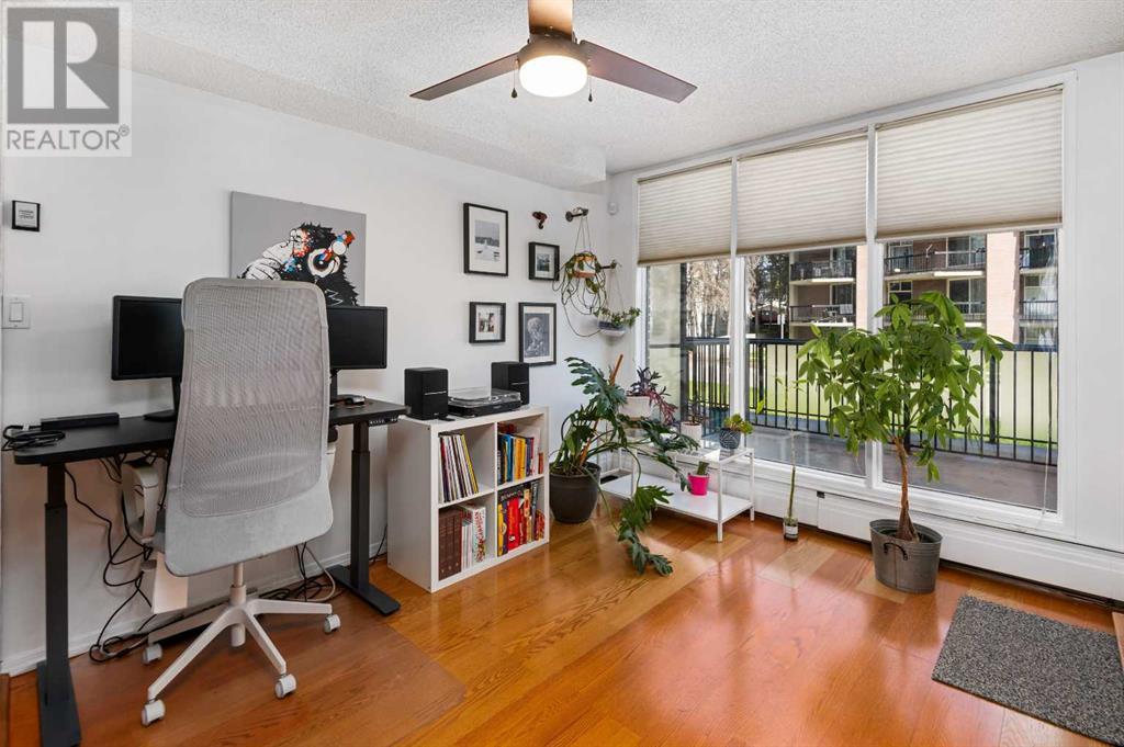 Single Family House for Sale in   Meredith Road NE Crescent Heights Calgary 