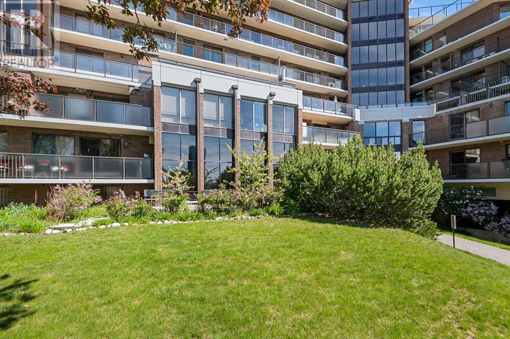 Single Family House for Sale in   Meredith Road NE Crescent Heights Calgary 