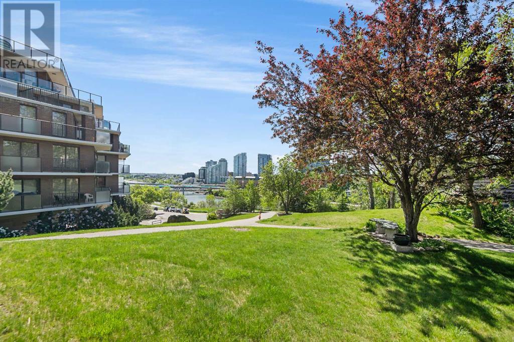 Single Family House for Sale in   Meredith Road NE Crescent Heights Calgary 