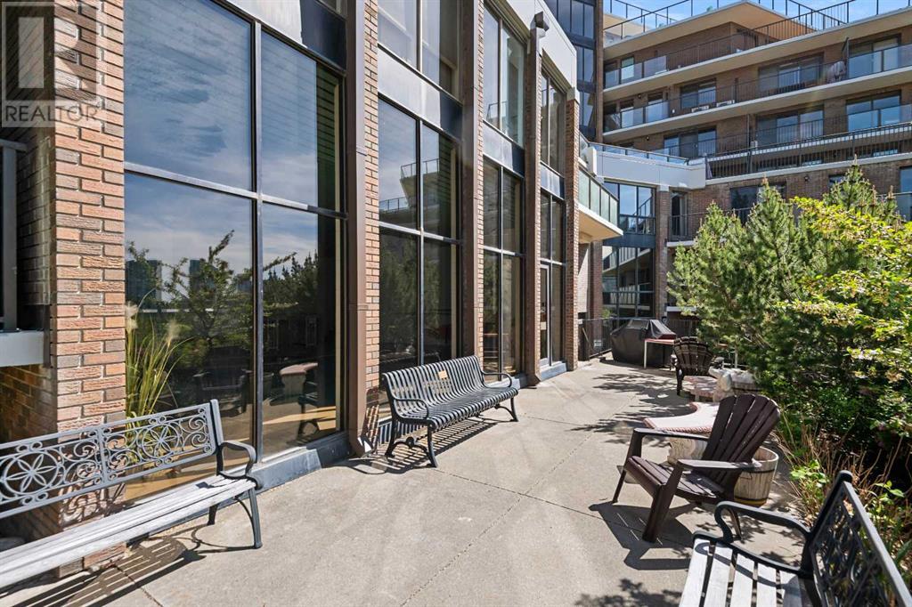 Single Family House for Sale in   Meredith Road NE Crescent Heights Calgary 