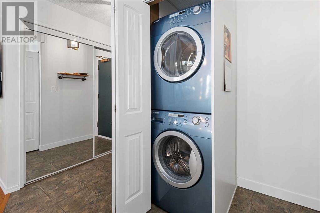 Single Family House for Sale in   Meredith Road NE Crescent Heights Calgary 