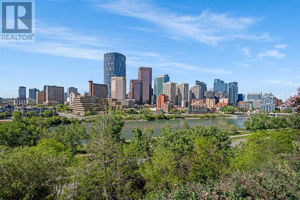 Single Family House for Sale in   Meredith Road NE Crescent Heights Calgary 