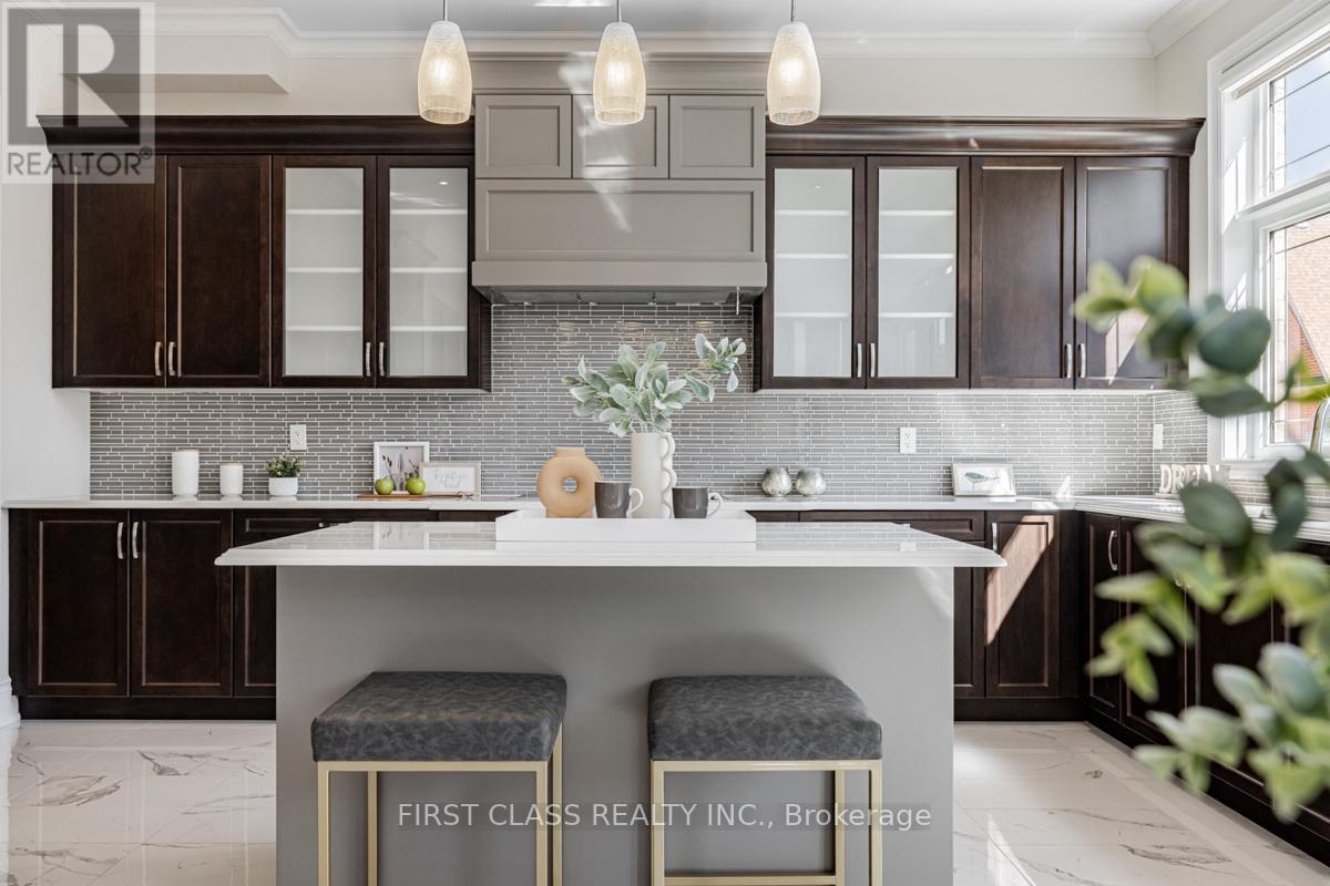 Single Family House for Sale in  MOWER AVENUE Vaughan (Patterson) 