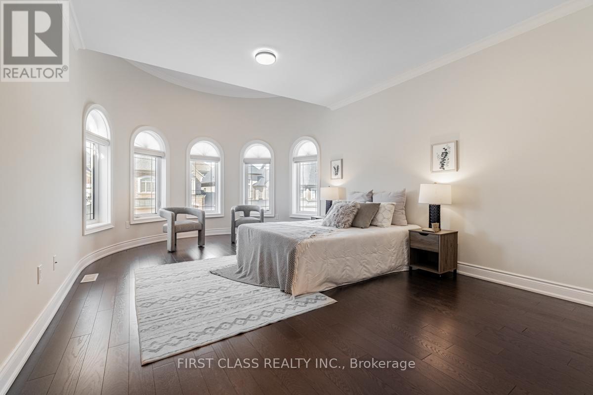 Single Family House for Sale in  MOWER AVENUE Vaughan (Patterson) 