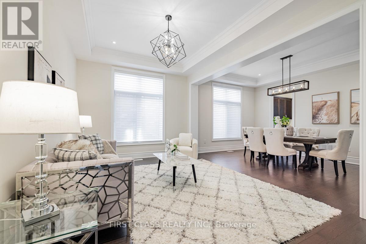 Single Family House for Sale in  MOWER AVENUE Vaughan (Patterson) 